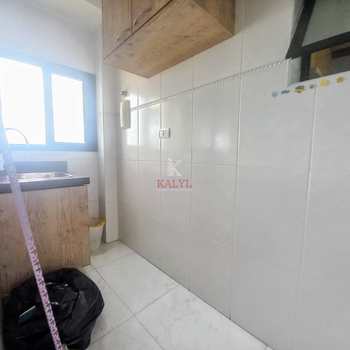 Apartamento em Praia Grande, bairro Guilhermina