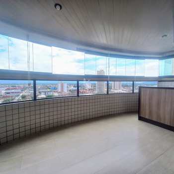 Apartamento em Praia Grande, bairro Guilhermina