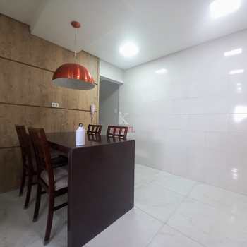 Apartamento em Praia Grande, bairro Guilhermina