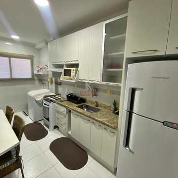 Apartamento em Praia Grande, bairro Guilhermina