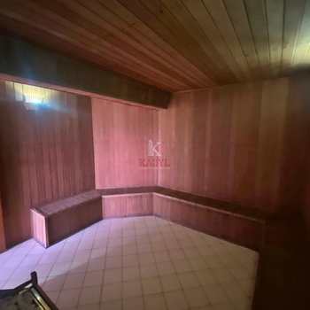 Apartamento em Praia Grande, bairro Guilhermina