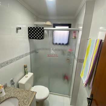 Apartamento em Praia Grande, bairro Guilhermina
