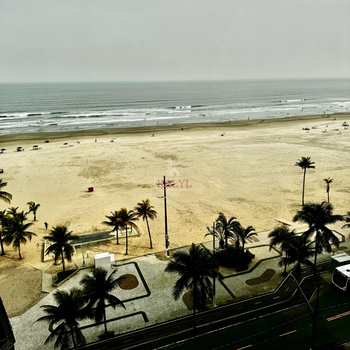 Apartamento em Praia Grande, bairro Guilhermina