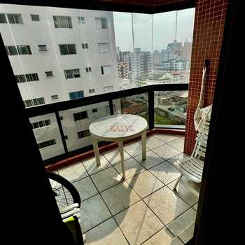 Apartamento em Praia Grande, bairro Guilhermina