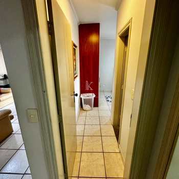 Apartamento em Praia Grande, bairro Guilhermina