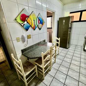 Apartamento em Praia Grande, bairro Guilhermina
