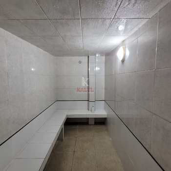 Apartamento em Praia Grande, bairro Guilhermina