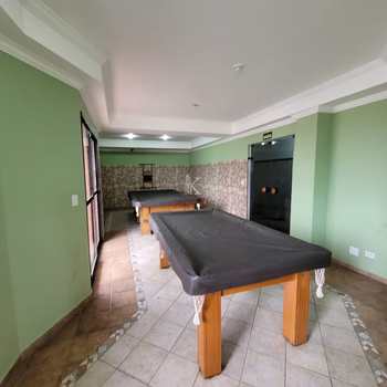 Apartamento em Praia Grande, bairro Guilhermina