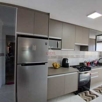 Apartamento em Praia Grande, bairro Guilhermina