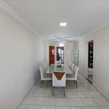 Apartamento em Praia Grande, bairro Guilhermina