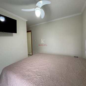 Apartamento em Praia Grande, bairro Guilhermina