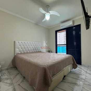 Apartamento em Praia Grande, bairro Guilhermina