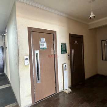 Apartamento em Praia Grande, bairro Guilhermina