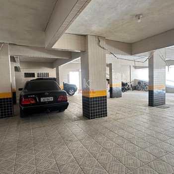 Apartamento em Praia Grande, bairro Guilhermina