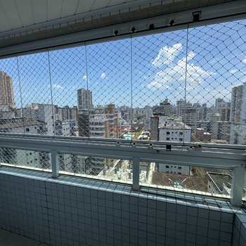 Apartamento em Praia Grande, bairro Guilhermina