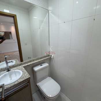 Apartamento em Praia Grande, bairro Guilhermina