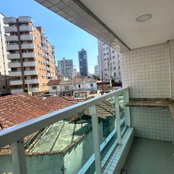 Apartamento em Praia Grande, bairro Guilhermina