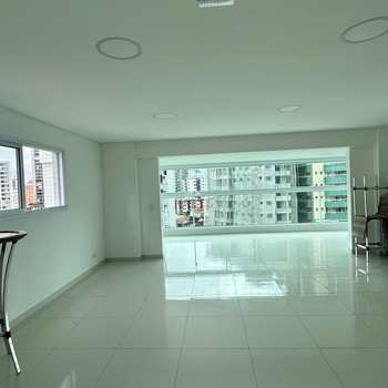 Apartamento em Praia Grande, bairro Guilhermina