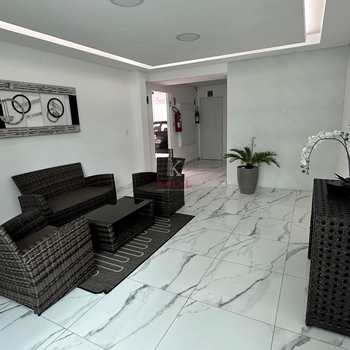 Apartamento em Praia Grande, bairro Guilhermina
