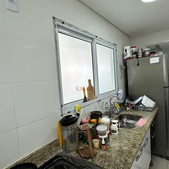 Apartamento em Praia Grande, bairro Guilhermina