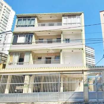 Kitnet em Praia Grande, bairro Guilhermina