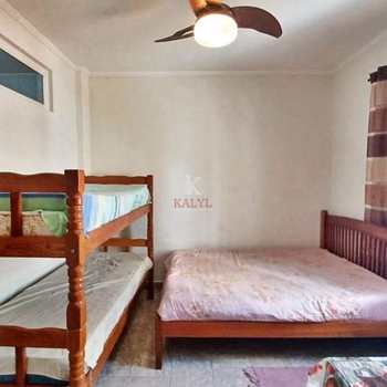 Kitnet em Praia Grande, bairro Guilhermina