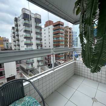 Apartamento em Praia Grande, bairro Guilhermina