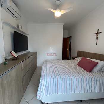 Apartamento em Praia Grande, bairro Guilhermina