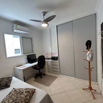 Apartamento em Praia Grande, bairro Guilhermina