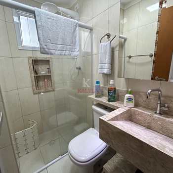 Apartamento em Praia Grande, bairro Guilhermina