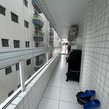 Apartamento em Praia Grande, bairro Guilhermina