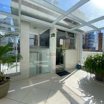 Apartamento em Praia Grande, bairro Guilhermina