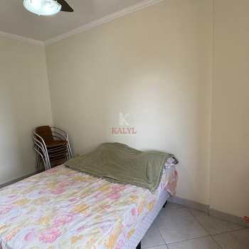 Apartamento em Praia Grande, bairro Guilhermina