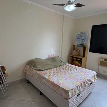 Apartamento em Praia Grande, bairro Guilhermina