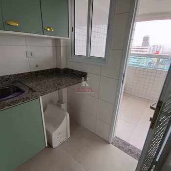 Apartamento em Praia Grande, bairro Guilhermina