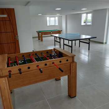 Apartamento em Praia Grande, bairro Guilhermina