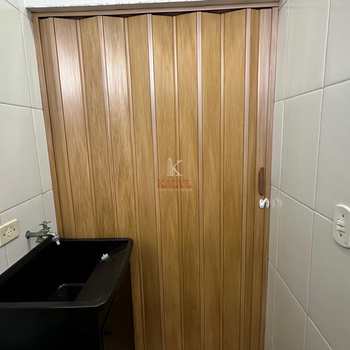 Apartamento em Praia Grande, bairro Guilhermina