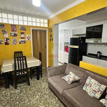 Apartamento em Praia Grande, bairro Guilhermina