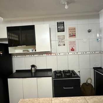 Apartamento em Praia Grande, bairro Guilhermina