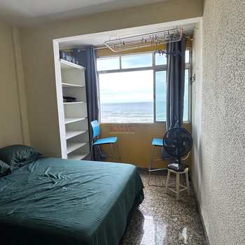 Apartamento em Praia Grande, bairro Guilhermina