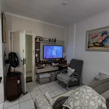 Kitnet em Praia Grande, bairro Guilhermina