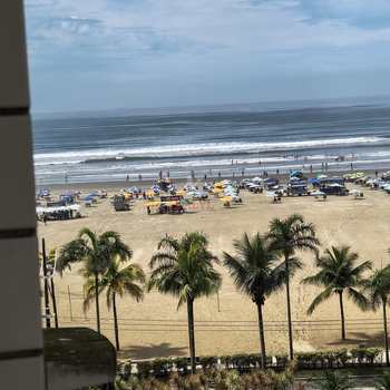 Kitnet em Praia Grande, bairro Guilhermina