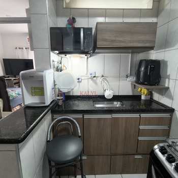 Kitnet em Praia Grande, bairro Guilhermina