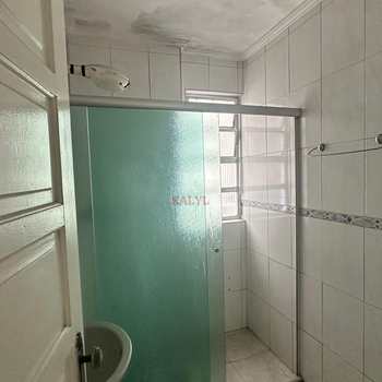 Apartamento em Praia Grande, bairro Guilhermina