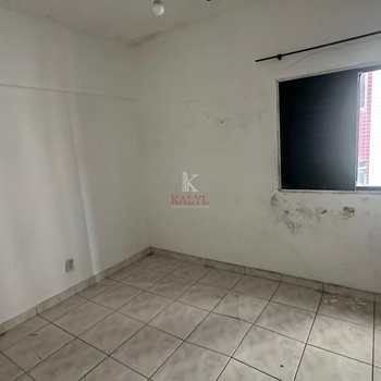 Apartamento em Praia Grande, bairro Guilhermina