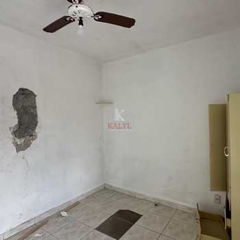 Apartamento em Praia Grande, bairro Guilhermina