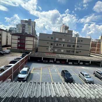 Apartamento em Praia Grande, bairro Guilhermina