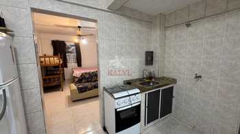 Kitnet, código 9020 em Praia Grande, bairro Boqueirão