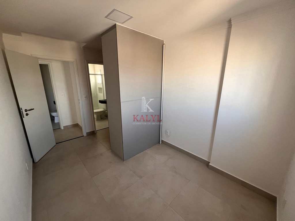 Apartamento em Praia Grande, no bairro Tupi