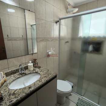 Apartamento em Praia Grande, bairro Vila Guilhermina
